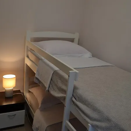 Апартаменти Sanda