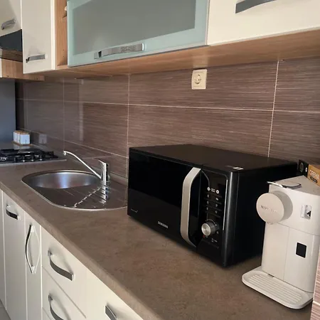 Sanda アパート *