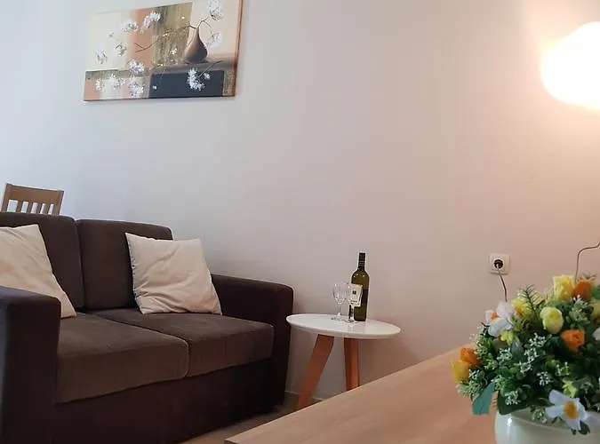 Sanda Apartman
